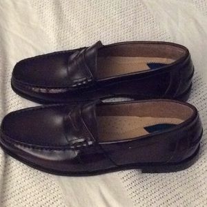 New Nunn Bush size 7 1/2 Penny Loafers - burgundy